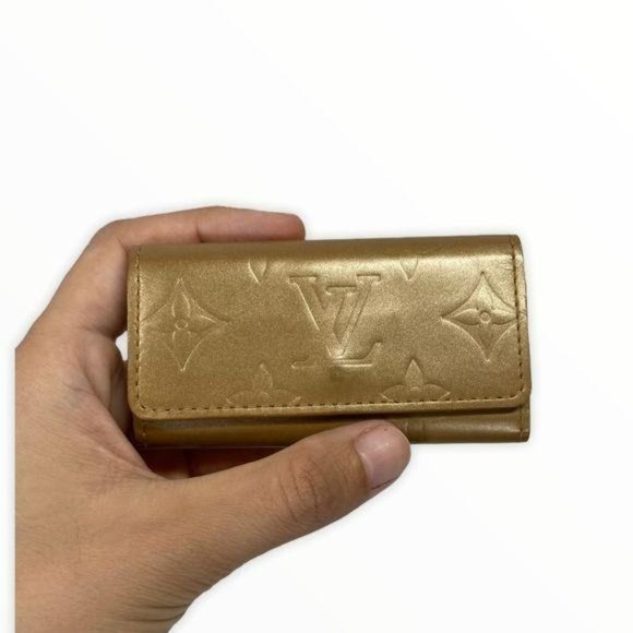 Authentic Louis Vuitton Wallet Keychain Vernis Gold LV Vintage - Picture 9 of 10